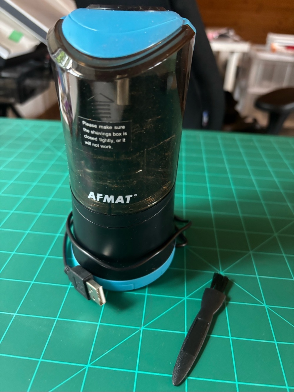 AFMAT Rechargeable longpoint pencil sharpener EUC
